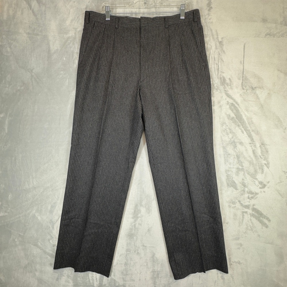 Nina Ricci Trousers 37 Grey Pinstripe Wool Blend Pleated Front Excellent‎